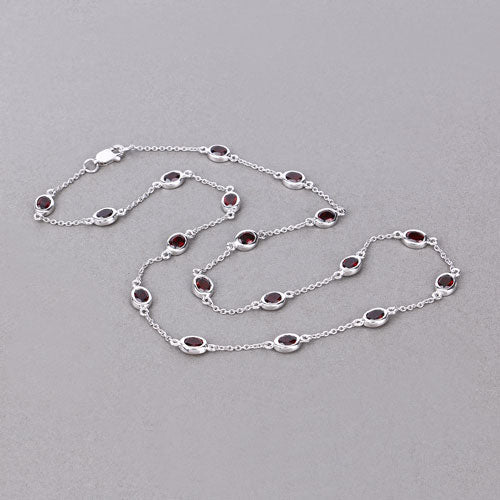 Collar de plata de ley .925 con granate genuino de 8.10 quilates