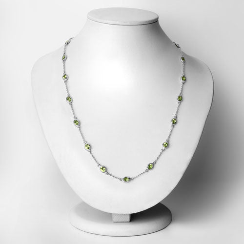 Collar de plata de ley .925 con peridoto auténtico de 6.30 quilates