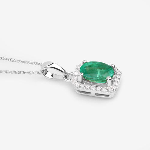Photo of {{ product.title | truncate: 80, '' | escape }}