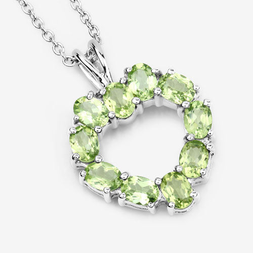 Colgante de plata de ley .925 con peridoto genuino de 1,70 quilates