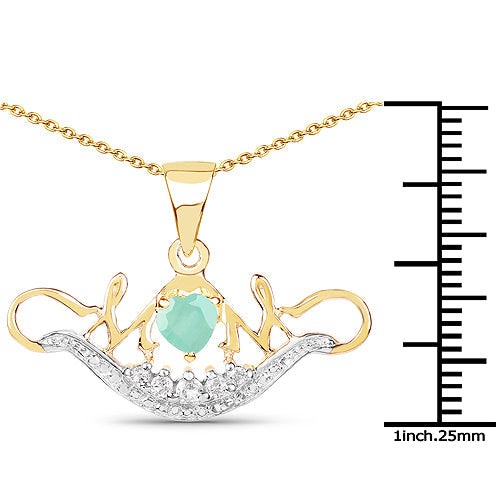 Colgante de plata de ley 925 con baño de oro amarillo de 14 quilates, esmeralda genuina de 0,62 quilates y topacio blanco
