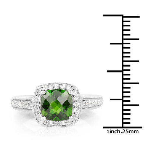 Anillo de plata de ley .925 con diópsido de cromo genuino de 1,67 quilates y topacio blanco
