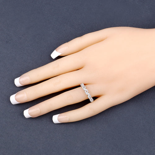 Photo of {{ product.title | truncate: 80, '' | escape }}