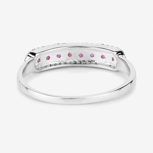 Anillo de oro blanco de 14K con rubí genuino de 0.47 quilates y diamantes blancos
