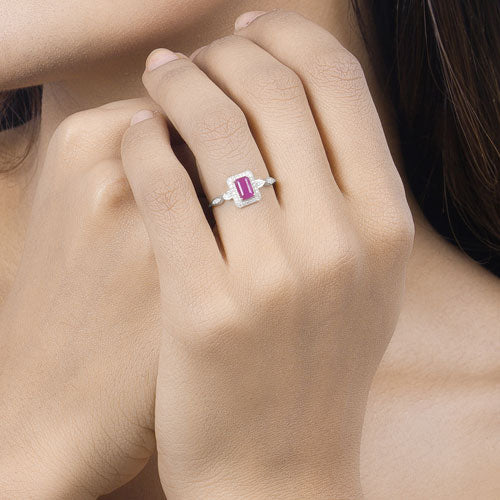 Anillo de oro blanco de 14K con rubí auténtico de 0,75 quilates y diamantes blancos