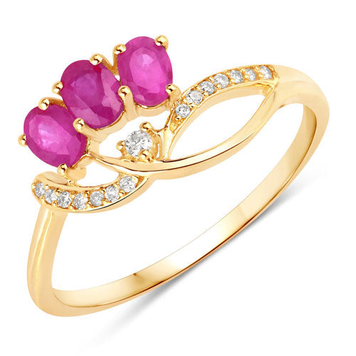 Anillo de oro amarillo de 14K con rubí genuino de 0.71 quilates y diamantes blancos