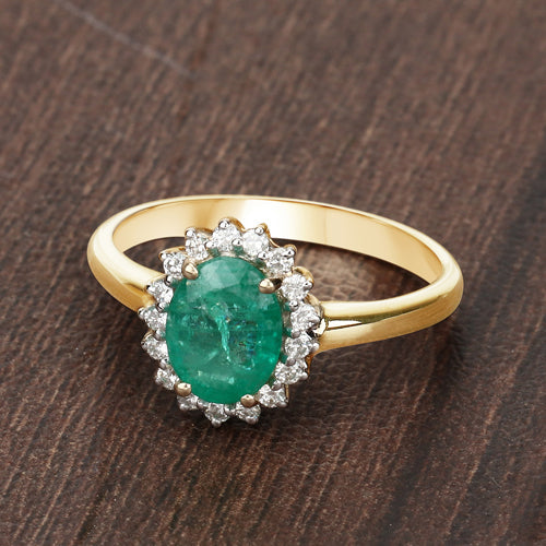 Anillo de oro amarillo de 10 quilates con esmeralda zambiana auténtica de 1,39 quilates y diamantes blancos