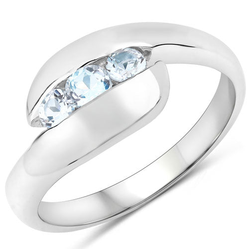 Anillo de plata esterlina .925 con topacio azul genuino de 0.74 quilates