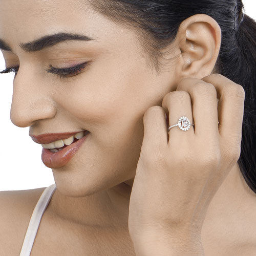 Anillo de oro blanco de 14 quilates con aguamarina auténtica de 0,44 quilates y diamantes blancos