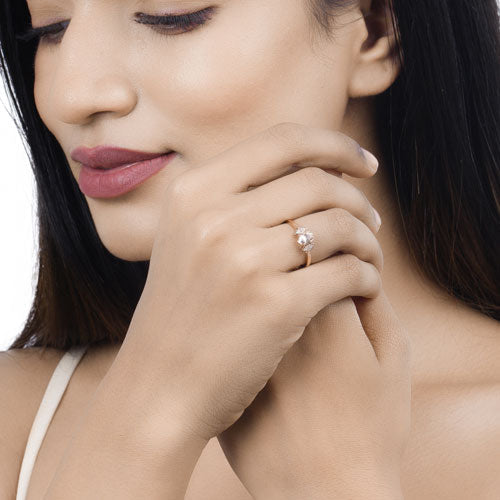 Anillo de oro rosa de 14 quilates con morganita genuina de 0,46 quilates y diamantes blancos