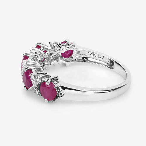 Anillo de Oro Blanco de 14K con Rubí Genuino de 1.61 Quilates y Diamantes Blancos