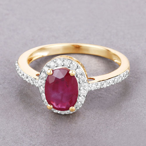 Anillo de oro amarillo de 14K con rubí genuino de 1.73 quilates y diamantes blancos