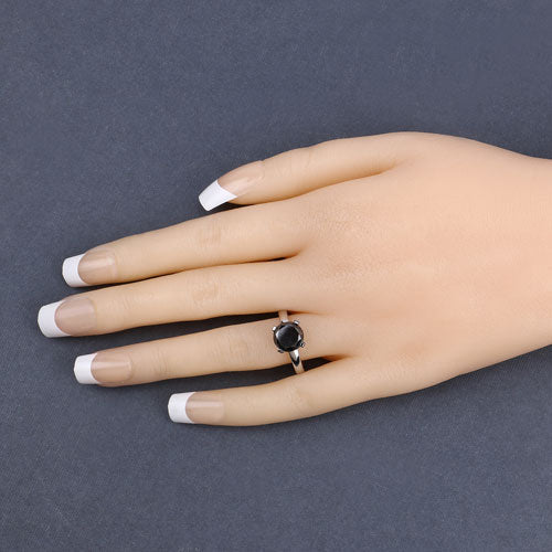 Photo of {{ product.title | truncate: 80, '' | escape }}