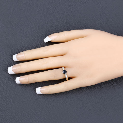 Anillo de oro amarillo de 10 quilates con zafiro azul auténtico de 0,89 quilates y diamantes blancos