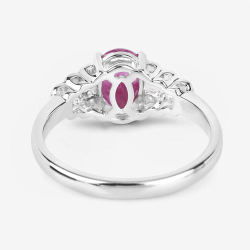 Anillo de oro blanco de 14K con rubí genuino de 1.52 quilates y diamantes blancos