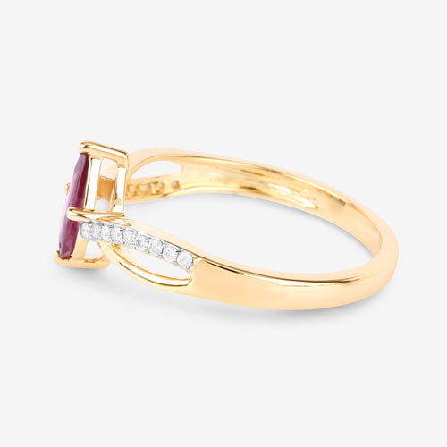 Anillo de oro amarillo de 14K con rubí genuino de 0,52 quilates y diamantes blancos