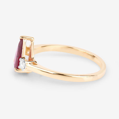 Anillo de oro amarillo de 14 quilates con rubí genuino de 1.08 quilates y diamantes blancos