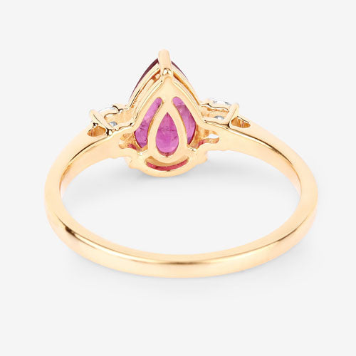 Anillo de oro amarillo de 14 quilates con rubí genuino de 1.08 quilates y diamantes blancos