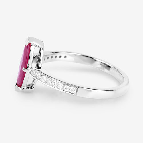 Anillo de oro blanco de 14K con rubí genuino de 1,51 quilates y diamantes blancos