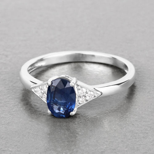 Anillo de oro blanco de 14K con zafiro azul genuino de 1.01 quilates y diamantes blancos
