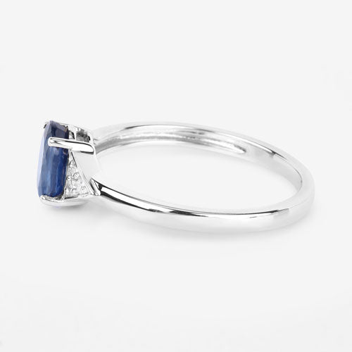 Anillo de oro blanco de 14K con zafiro azul genuino de 1.01 quilates y diamantes blancos