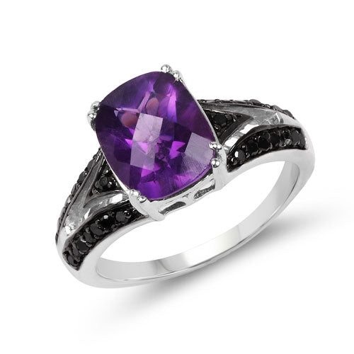 Photo of {{ product.title | truncate: 80, '' | escape }}