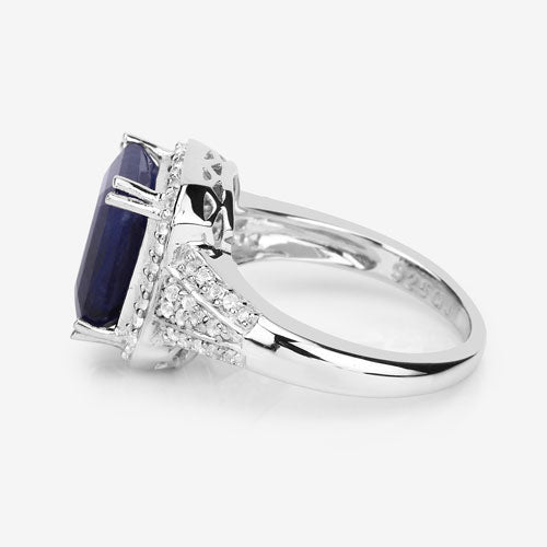 Anillo de plata de ley .925 con zafiro relleno de vidrio de 4.80 quilates y topacio blanco