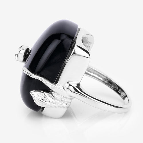 Photo of {{ product.title | truncate: 80, '' | escape }}