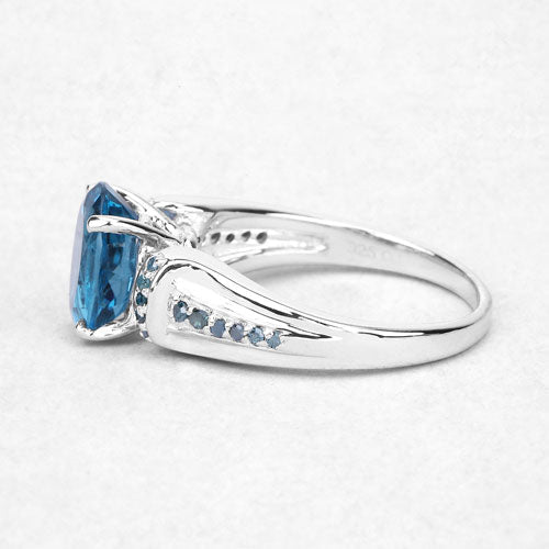Anillo de plata esterlina .925 con topacio azul de Londres genuino de 2,72 quilates y diamantes azules