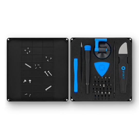 Photo of {{ product.title | truncate: 80, '' | escape }}