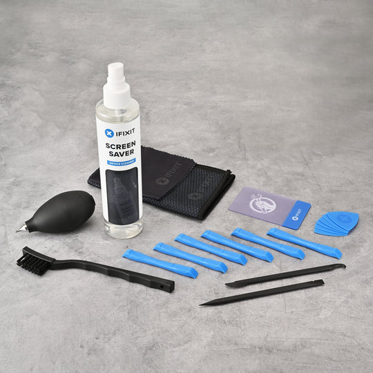 Photo of {{ product.title | truncate: 80, '' | escape }}
